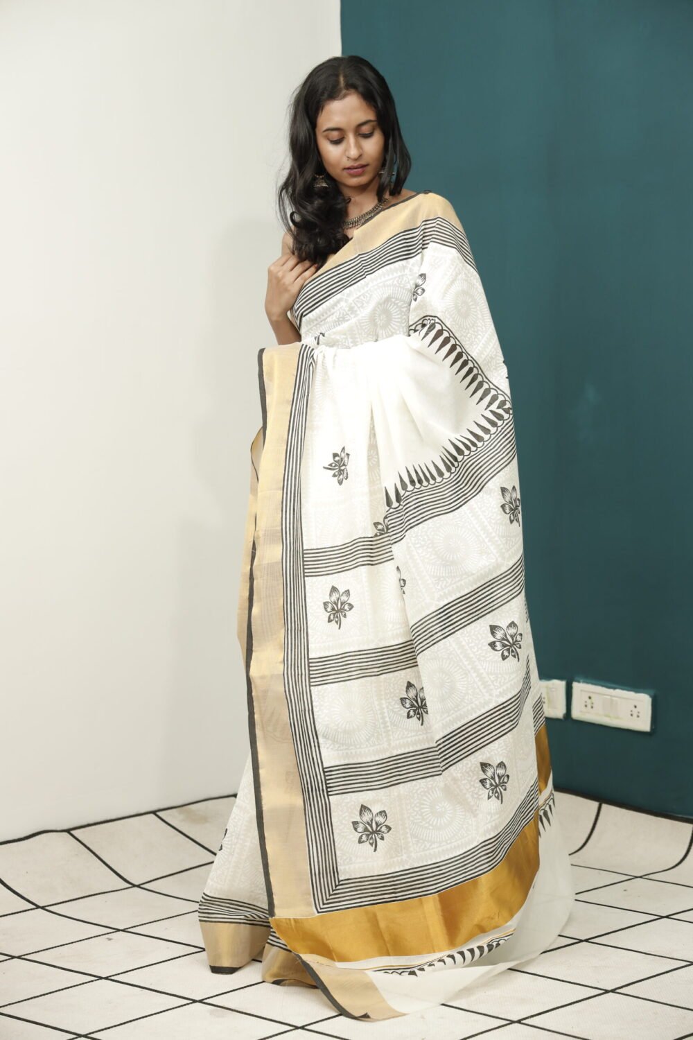 The Timeless Elegance of Kerala Saree: Tradition Woven in Cotton - Image 2