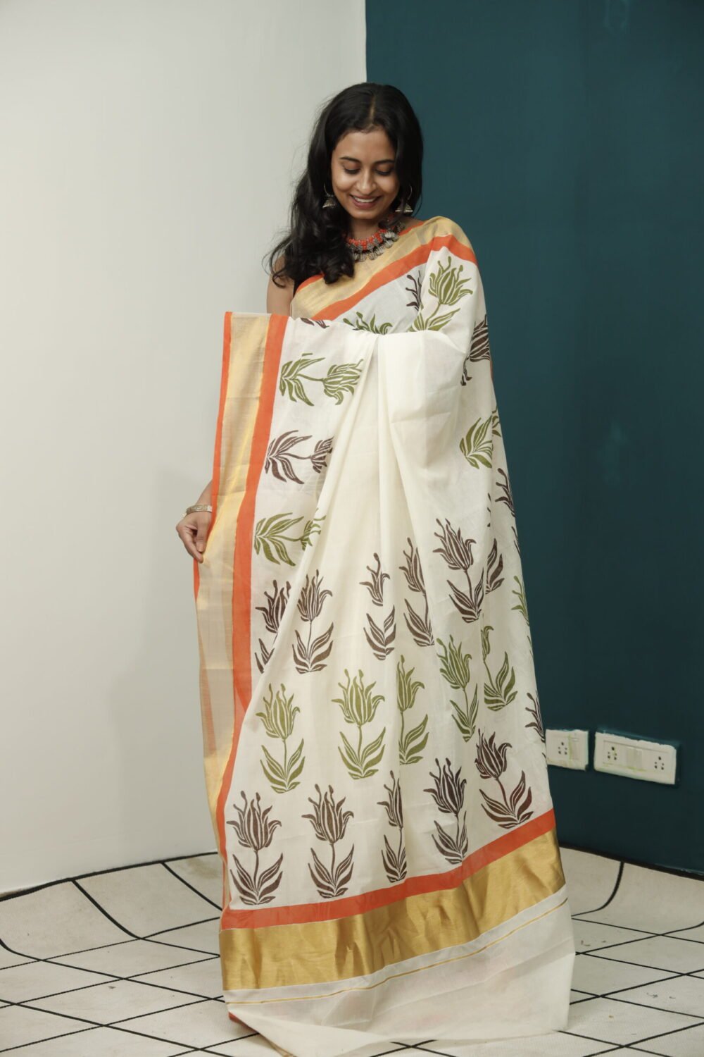 The Beauty and Significance of the Kerala Saree: A Detailed Look - Image 2