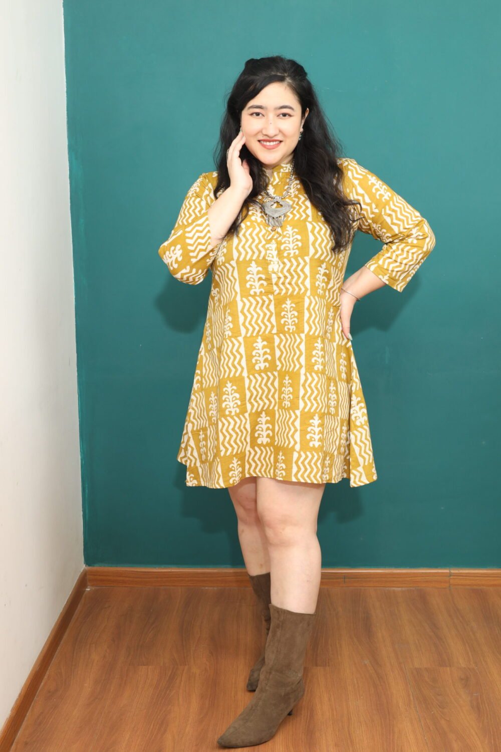 Versatile Mustard Yellow Midi Dress for Every Occasion